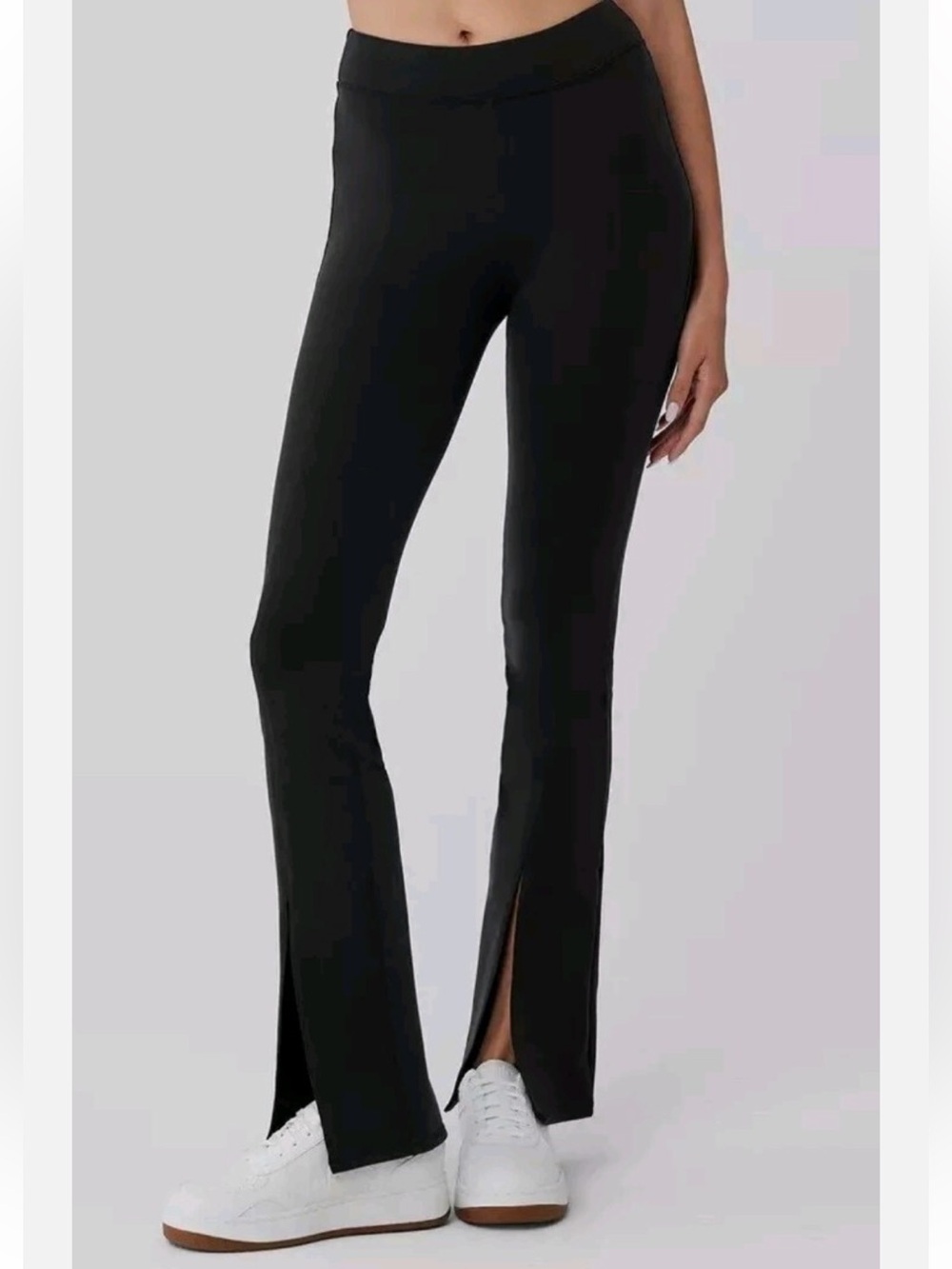ALO YOGA Black High-Waist Flutter Legging XS Front Split‎ Bootcut